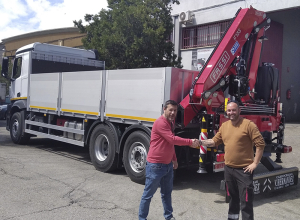 Fassi F135A.2.22 crane delivery to Prensagra