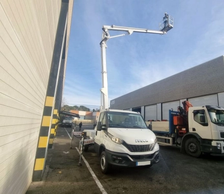 Multitel Pagliero HX200 aerial work platform