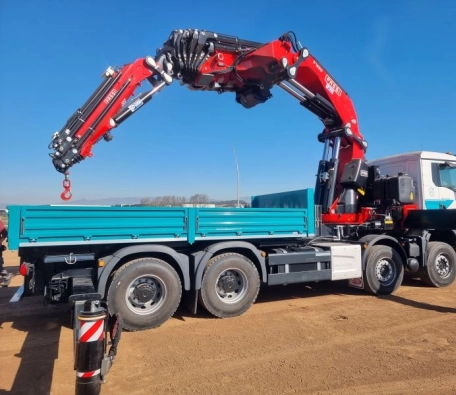 Grua Fassi F1650RA.2.28 con jib