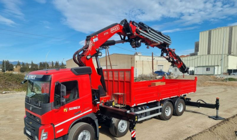 We deliver a Fassi F710RA.2.27 crane to Sumex