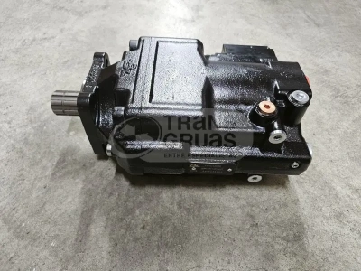 Variable displacement pump for hydraulic cranes