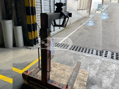 PORTAPALET USADO KINSHOFER 414-02-S - CE-2300617B