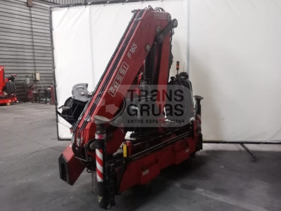 brazo hidraulico fassi de 14 tm para camion (3).webp