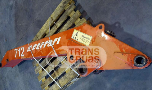 Used main boom for crane Ferrari 712