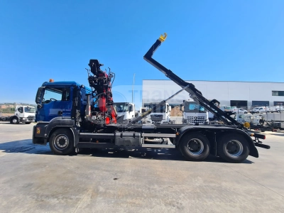 camion man+ epsilon m120Z3 + gancho palfinger (4).webp