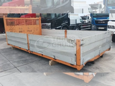 carroceria fija usada en venta.webp