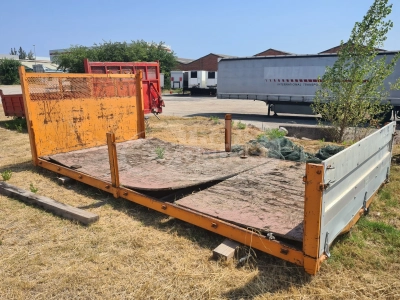 carroceria fija usada en venta sin puerta.webp