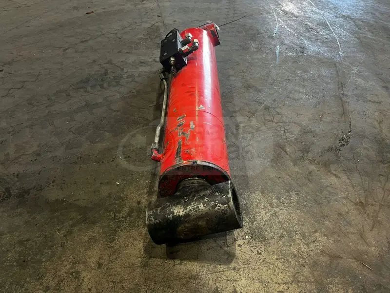 Used secondary cylinder for Fassi crane F360BXP