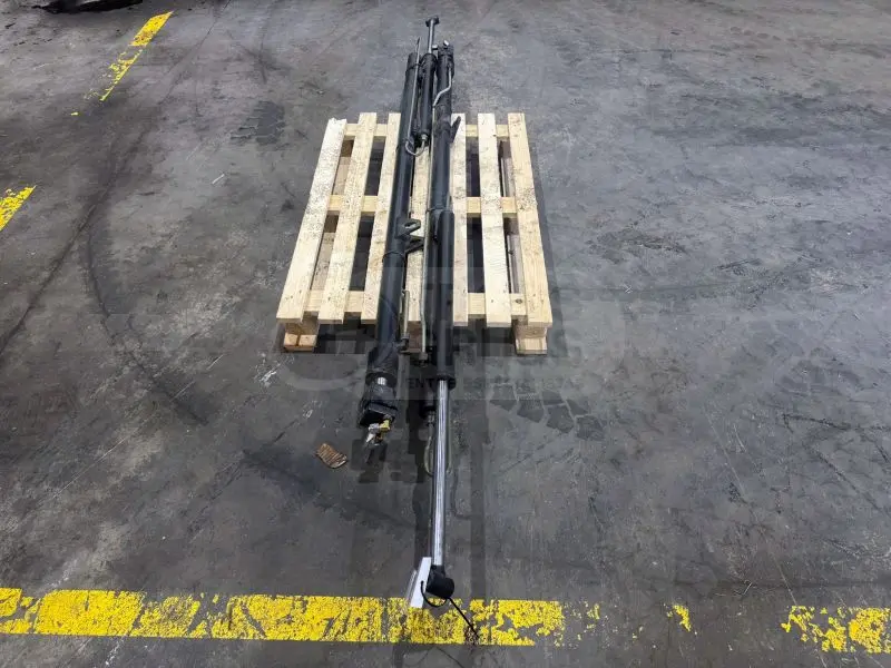 Used stabilizer cylinder for Fassi crane F360BXP