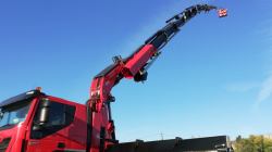 Fassi F1650RAL.2.28 crane with basket to use as platform