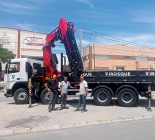 Entrega grúas Fassi  a Grúas Virosque