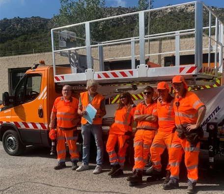 Aerial platform delivery
