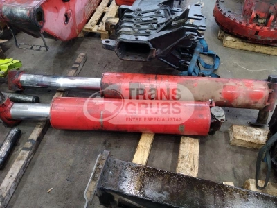 Crane in spare parts Fassi F540/600AXP.26