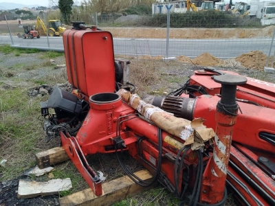 Grúa usada Fassi F300AXP.26 para recambios