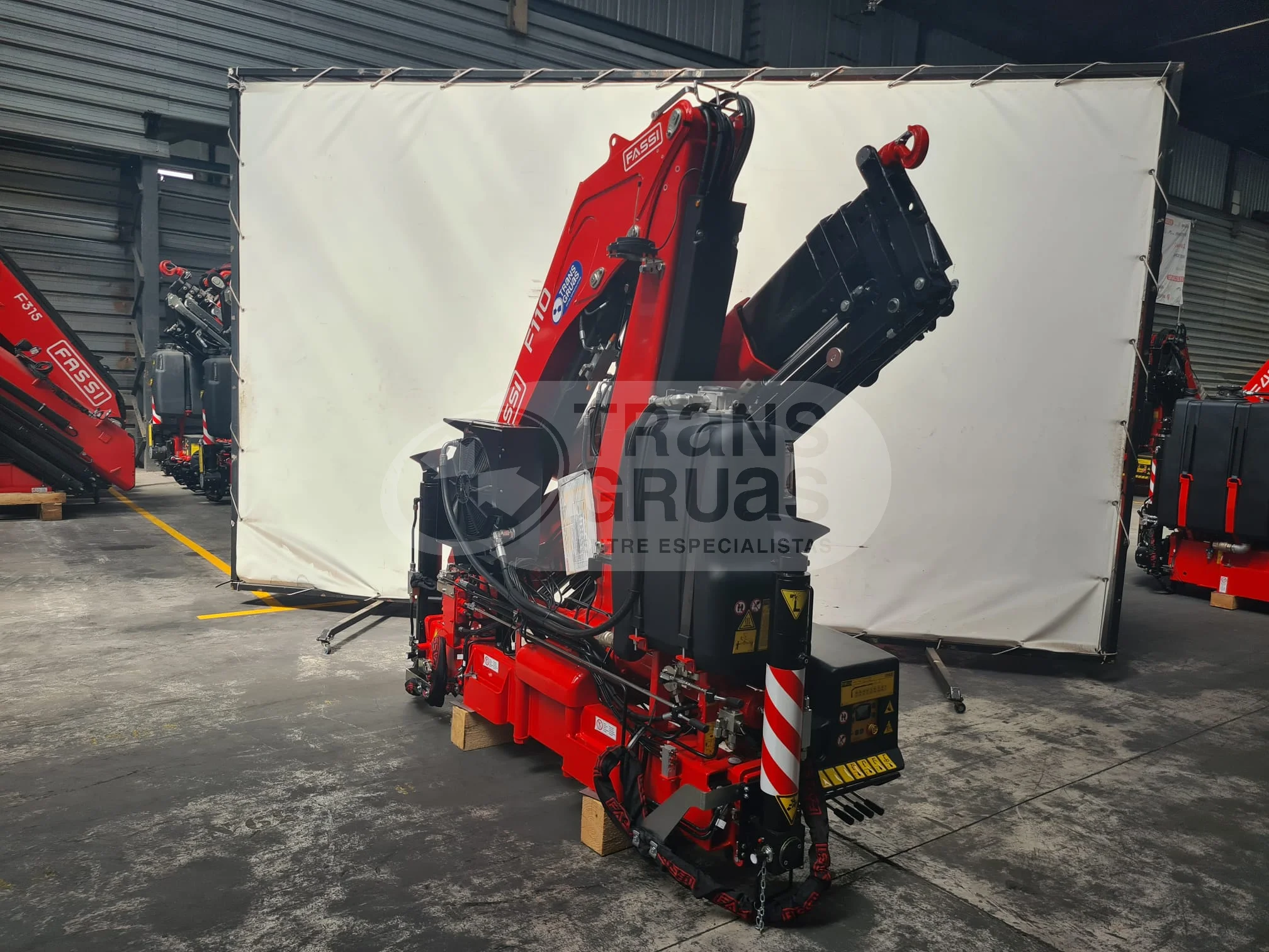 fassi f110b.0.24 e-active para camion (4).webp