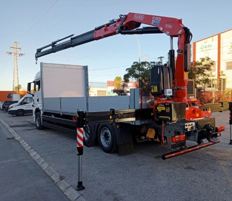Grúa Fassi F185 PARA CERVIGLAS (6).webp