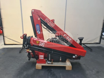 grua fassi f32 (4).webp
