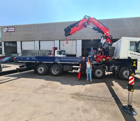 Grúa hidráulica articulada Fassi F905R techno (4).webp