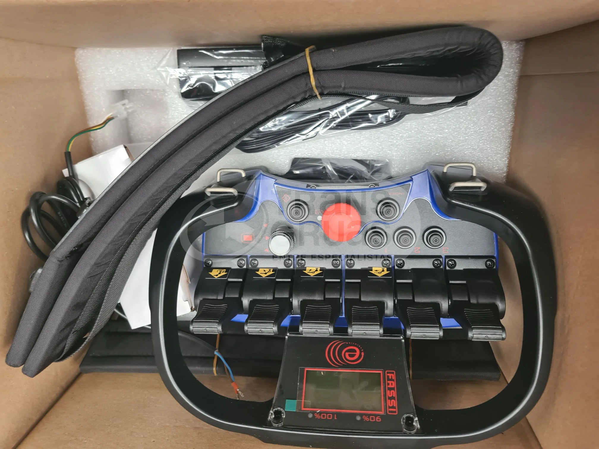 grua hidraulica de diez toneladas para camion.webp