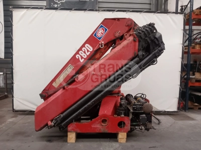 grua hidraulica en venta hmf 2823 oportunidad (4).webp