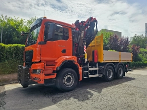 Grúa hidráulica Fass F545 sobre MAN (2).webp