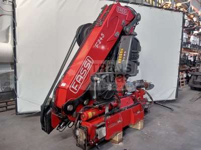 grua hidraulica fassi de 2016 en venta con 5 prolongas (2).webp