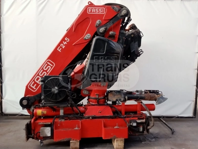 grua hidraulica fassi de 2016 en venta con 5 prolongas.webp