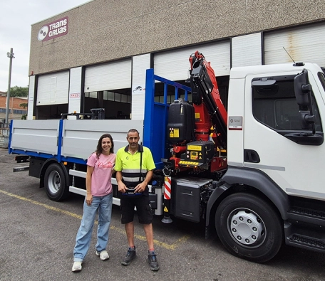 Fassi F120B knuckle boom crane