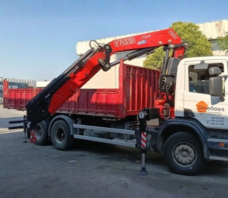 Grúa hidráulica Fassi F245A (3).webp