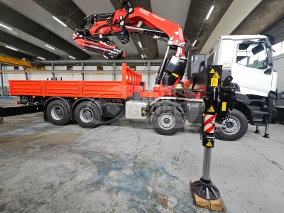 grua hidraulica fassi f250 techno con la mejor calidad y potencia del mercado (2).webp
