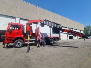 Fassi F545RA.2 knuckle boom crane