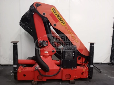 grua hidraulica palfinger pk 22002 para camion.webp