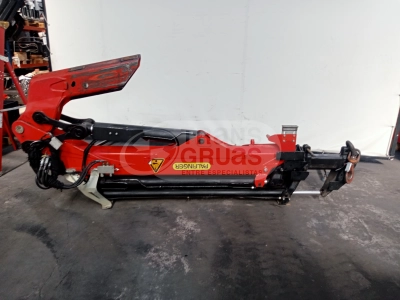 grua hidraulica palfinger pk 40002 con brazo hidraulico.webp
