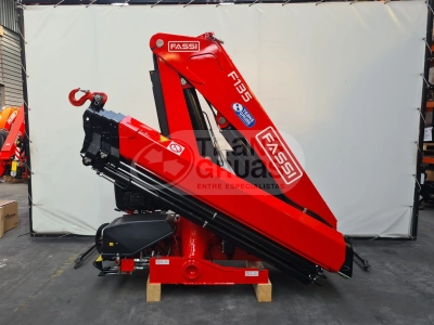 grua hidraulica para montar en camion marca fassi modelo f135 (5).webp