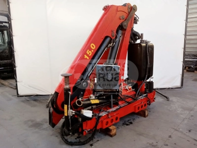 grua hidraulica sobre camion calidad italiana (3).webp
