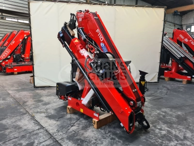 grua para camion fassi f110 con cabrestante 900kg (3).webp
