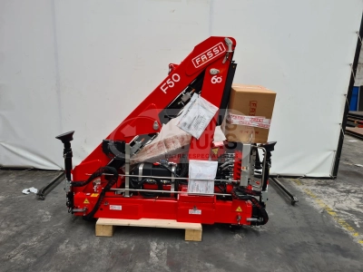 gruas hidraulicas fassi nuevas de 4.6 tm (2).webp