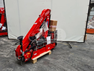 gruas hidraulicas fassi nuevas de 4.6 tm (3).webp