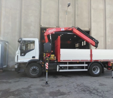 A Fassi F175A.0.24 crane for Ripotrans