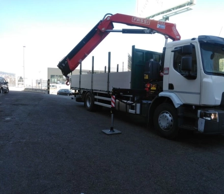 We deliver a Fassi F135A.0.24 e-active crane