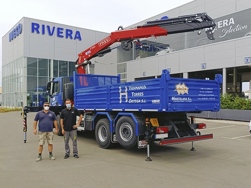 Entrega Fassi F365A.2.26 + Volquete