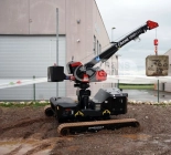 Minigrúa sobre orugas autonivelante T-crane 1060 EVO