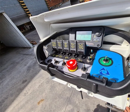 CELA DT28 aerial platform