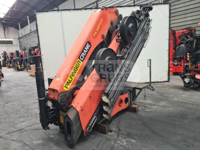 pluma para camion de 32 tm palfinger (2).webp