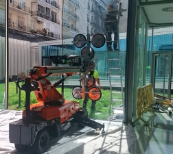 Jekko MPK10 glass robot