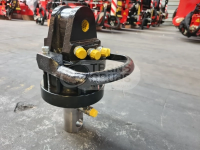 rotator ferrari con capacidad de 5000 kg (3).webp